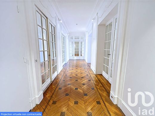 Apartment / Etagenwohnung in Monceau, Courcelles, Ternes, Paris