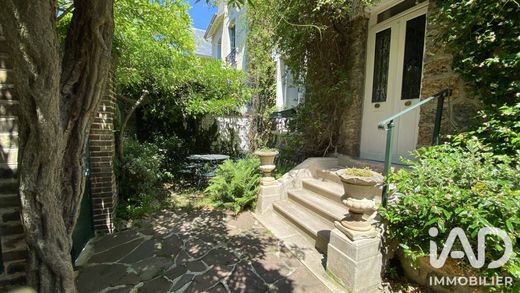 Villa Bois-Colombes, Hauts-de-Seine
