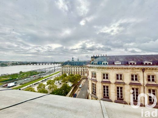 Bordeaux, Girondeのアパートメント