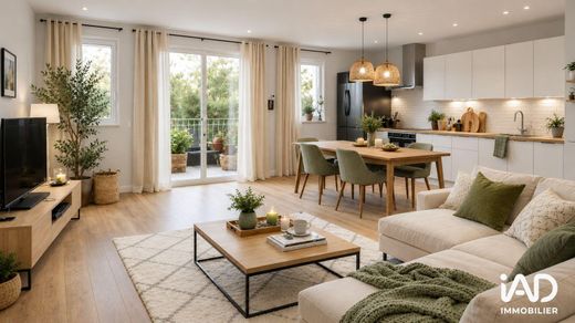 Apartment in Cran-Gevrier, Haute-Savoie
