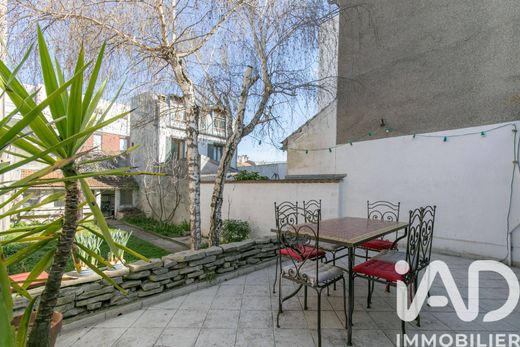 Villa a Fontenay-sous-Bois, Val-de-Marne