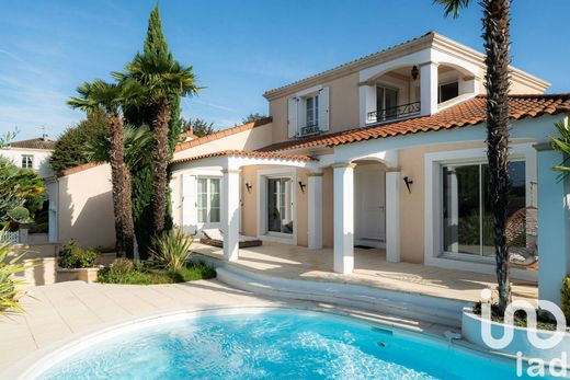 Βίλα σε Λιμόζ, Haute-Vienne