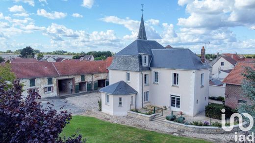 Villa in Rouvres, Seine-et-Marne