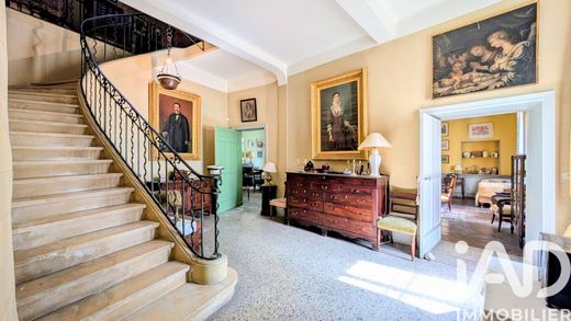 Villa in Pernes-les-Fontaines, Vaucluse