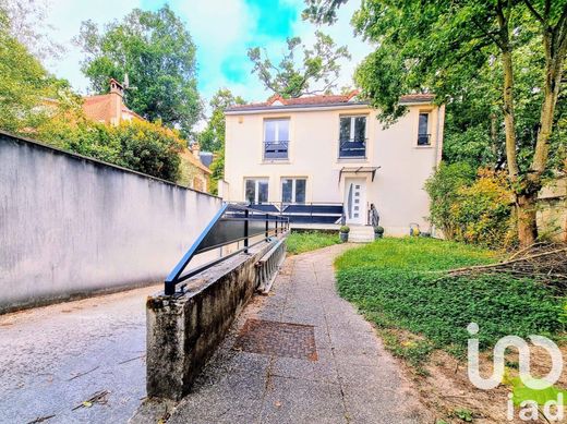 Villa Villemomble, Seine-Saint-Denis