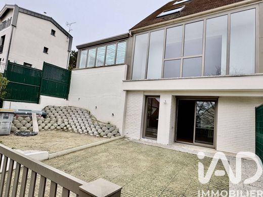 Villa en Rueil-Malmaison, Altos de Sena
