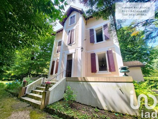 Villa in Bayonne, Pyrénées-Atlantiques