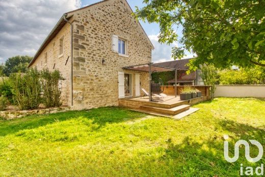 Villa in Vigny, Val d'Oise