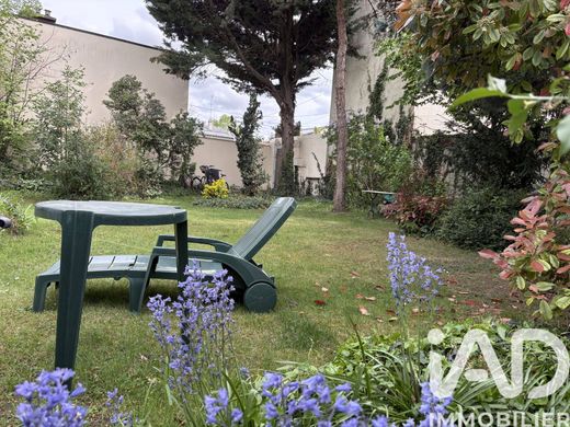 Terreno en Bois-Colombes, Altos de Sena