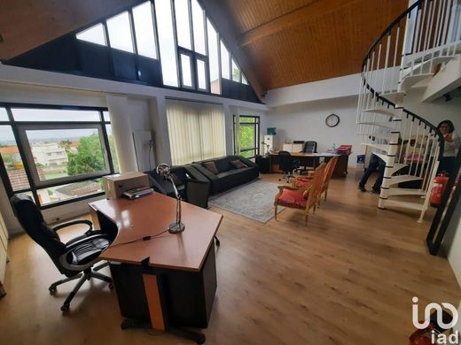 Office in Orly, Val-de-Marne