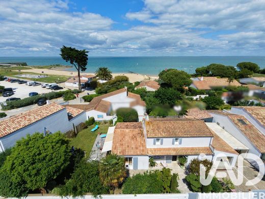 Villa in Saint-Martin-de-Ré, Charente-Maritime