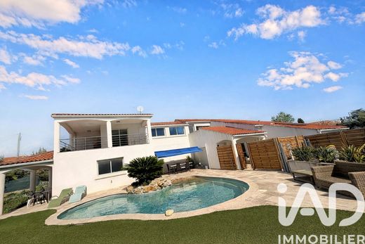 Villa in Saint-Cyr-sur-Mer, Var