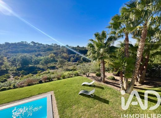 ‏וילה ב  Fréjus, Var