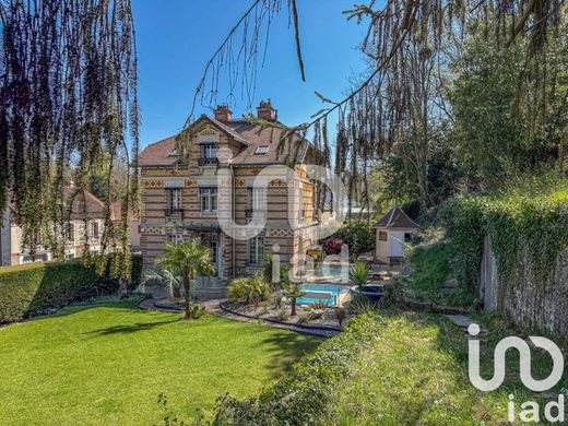 Willa w La Ferté-Gaucher, Seine-et-Marne