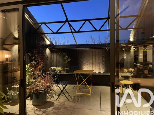 Loft in Pantin, Seine-Saint-Denis