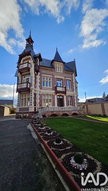 Villa in Le Neubourg, Eure