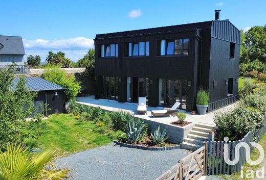 Villa in Regnéville-sur-Mer, Manche