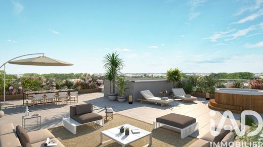 Apartment / Etagenwohnung in Bordeaux, Gironde