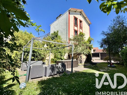 Villa - Nanterre, Hauts-de-Seine