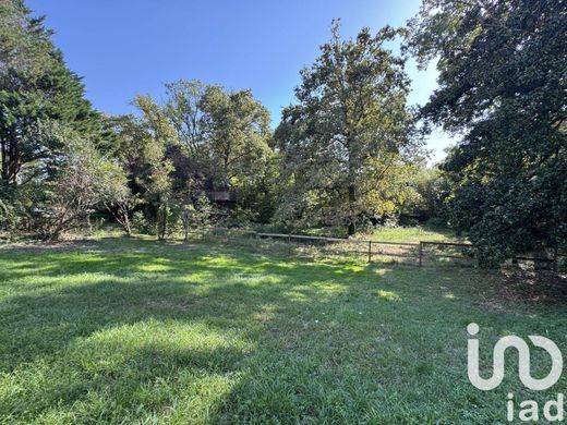 Villa in Carignan-de-Bordeaux, Gironde