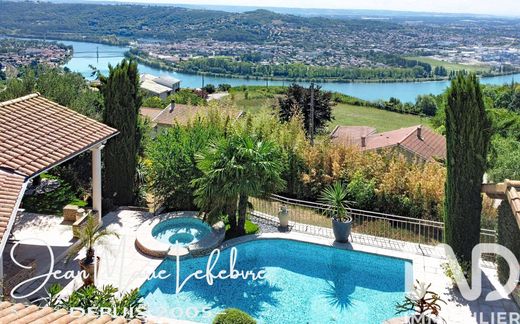 Villa in Condrieu, Rhône