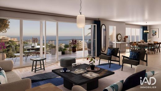 Apartment / Etagenwohnung in Beausoleil, Alpes-Maritimes