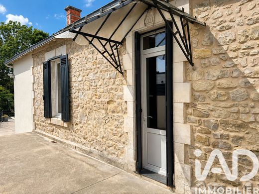 Villa in La Rochelle, Charente-Maritime