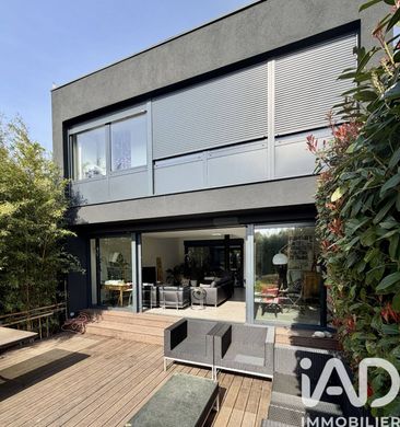 Villa in Longeville-lès-Metz, Moselle