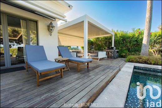 Villa in Cannes, Alpes-Maritimes
