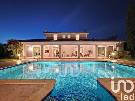 Villa in Bruguières, Upper Garonne