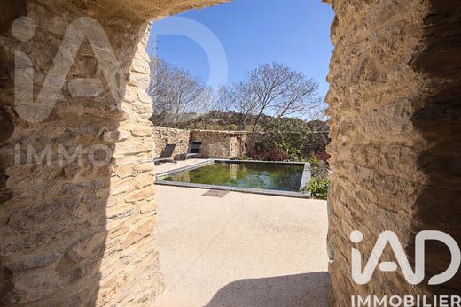 Villa in Nîmes, Gard