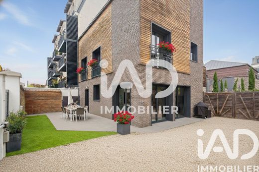 Villa à La Garenne-Colombes, Hauts-de-Seine