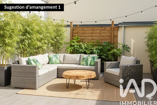 Kamienica w Croissy-sur-Seine, Yvelines