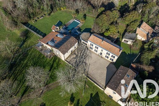 Villa à Prignac-et-Marcamps, Gironde