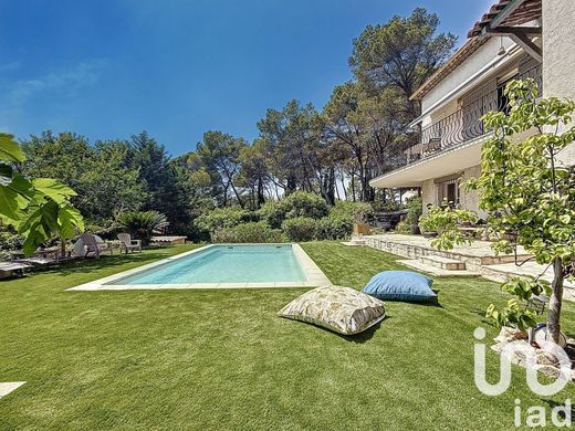 Villa in Mouans-Sartoux, Alpes-Maritimes