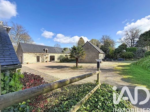 Villa in Plogastel-Saint-Germain, Finistère