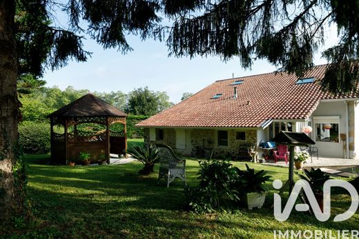 Villa in Saint-Lon-les-Mines, Landes