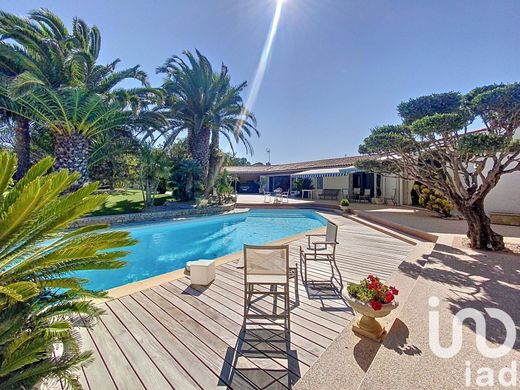 Villa a Saint-Martin-de-Ré, Charente-Maritime