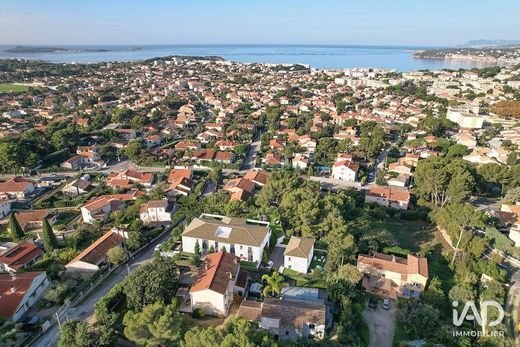 Daire Six-Fours-les-Plages, Var