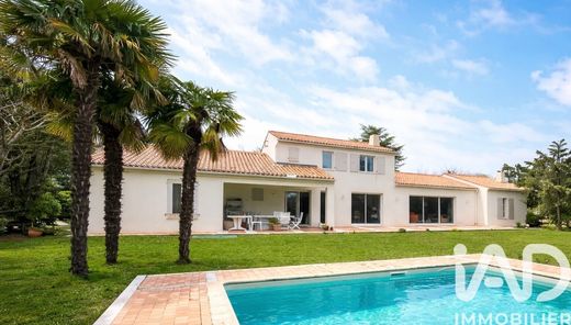 Villa in Marsilly, Charente-Maritime