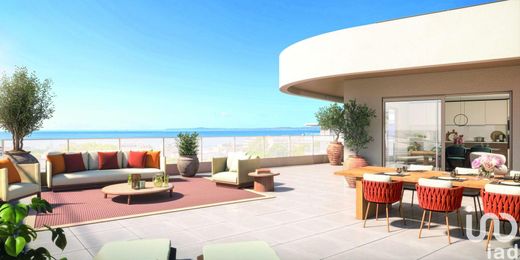 Apartment in Saint-Laurent-du-Var, Alpes-Maritimes