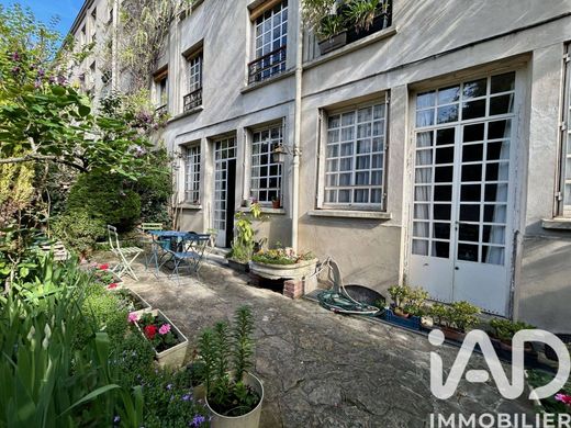 Apartment in Montparnasse, Alésia, Montsouris, Paris