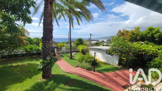 Villa in Saint-Leu, Réunion