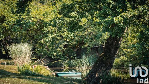 Willa w Écully, Rhône