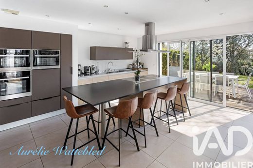 Villa in Carquefou, Loire-Atlantique