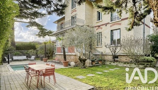 Villa en Maisons-Laffitte, Yvelines