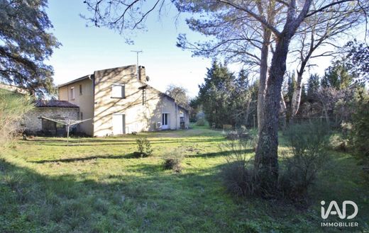 Villa in Caumont-sur-Durance, Vaucluse