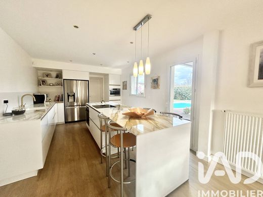 Villa a Colomiers, Alta Garonna