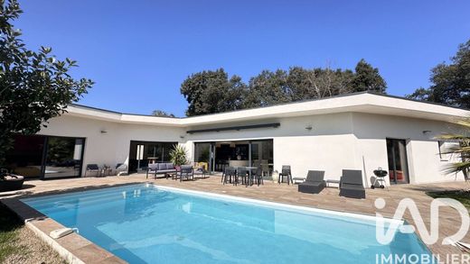 Villa in Aubais, Gard