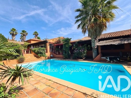 Villa a La Cadière-d'Azur, Var